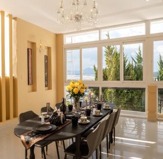 Da Lat Hotel | De Lavie Villa DaLat