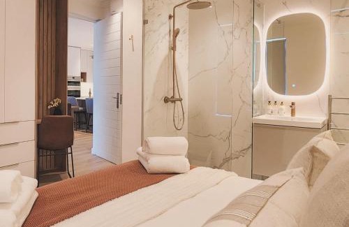 Stellenbosch Central Apartment | De Waal Grandeur Apartment