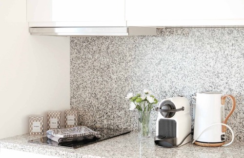 Deauville City Centre Apartment | Deauville Plage - Balcon, Vue Mer & Ville à pied