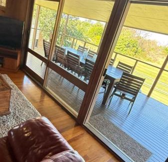 Pottsville House | Deck house