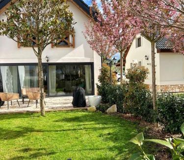 Lipi Apartment | Deer Apartment