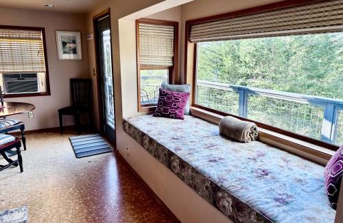 Deer Harbor House | Deer Harbor Cottage & Suites