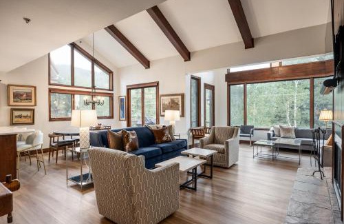 Deer Valley House | Deer Valley Little Belle Ultimate Ski Getaway, Sleeps 14, Luxury Design, Private Hot Tub,