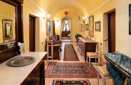 Sassoferrato Apartment | Degli Alessandri Palace