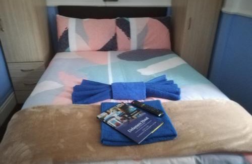 Blackpool Town Center Bed & Breakfast | Delamere Hotel