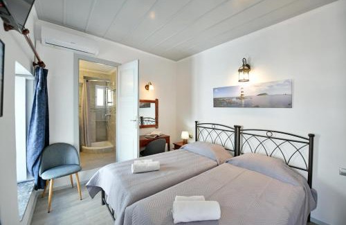 Hydra Hotel | Delfini Hotel