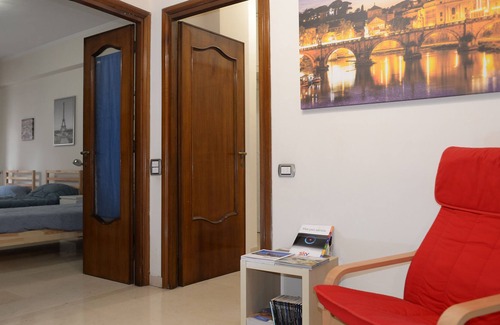 Tor di Quinto Apartment | Delicious Single Room with Samsung TV and Mini-bar