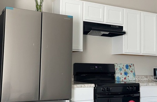 Searcy House | Delightful 4-bedroom house with AC in charming Searcy