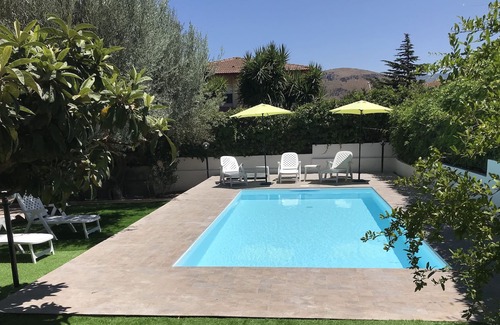 Sant'Onofrio Apartment | DELIGHTFUL APARTMENT IN VILLA WITH PRIVATE POOL FOR EXCLUSIVE USE
