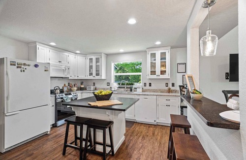 Olympia House | Delightful Family-Friendly Home in the Heart of WA