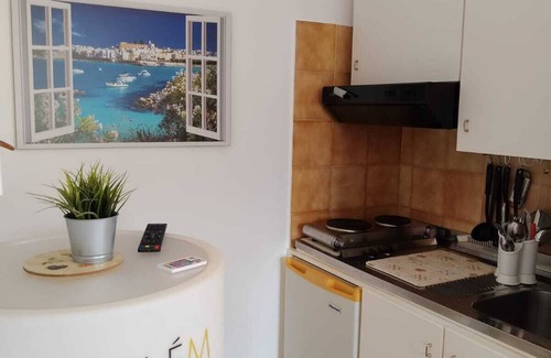 Uggiano la Chiesa Apartment | Delightful one-room apartment for two people max