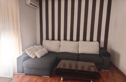 Linares Apartment | Delsan