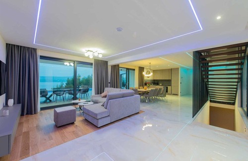 Stanici Villa | Delux Villa Ivana with heated hydromassage pool