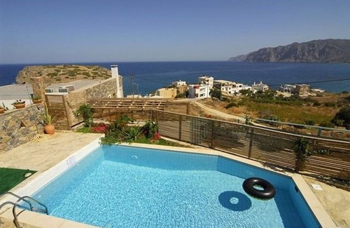 Mochlos Villa | Deluxe Crete Villa | Villa Alkestis | 4 Bedrooms | Private Pool