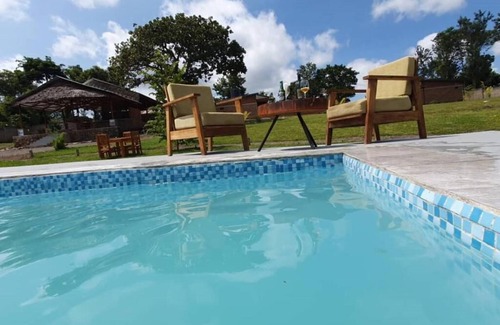 Arusha House | Deluxe Double Room at Rafiki Retreat