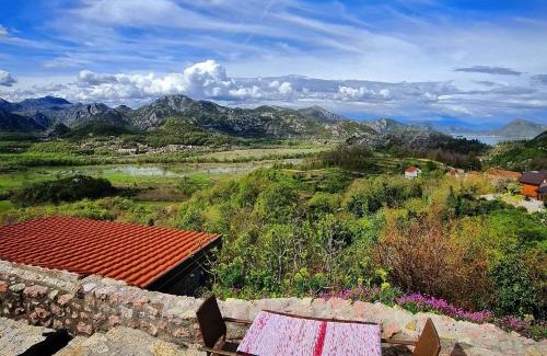 Karuc Bed & Breakfast | Dembelija Rooms
