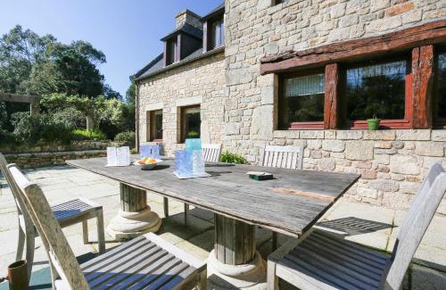 Saint-Cast-le-Guildo House | Demeure des Hauts Champs - à 800m de la plage de Pen Guen