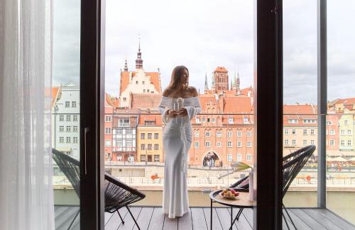 Gdansk City Center Apartment | DEO PLAZA Premium Suites & Riverside by Downtown Apartments