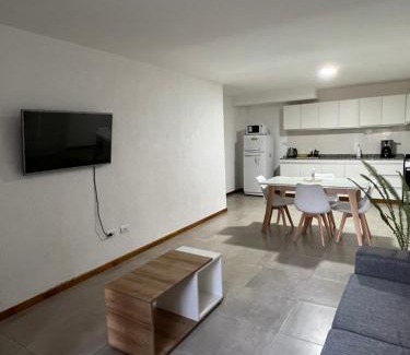 Tunuyan Apartment | Departamento 2 habitaciones planta baja Hasta 4 huéspedes