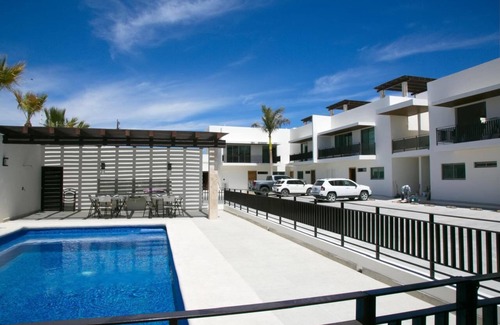 El Manglito Apartment | Departamento de Lujo ¡A 5 Minutos del Malecon!