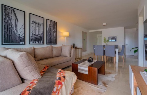 Alem Street Apartment | Departamento Playa Grande Luxury 6 Pax