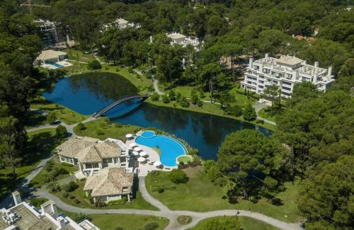 Solanas Apartment | Depto PB con Jardín - Green Park