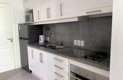 Solanas Apartment | Depto PB con Jardín - Green Park