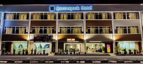 Taman Melaka Raya Hotel | Desa Queenspark Hotel