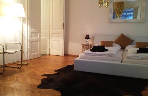 Funfhaus Apartment | Design Apartment Schönbrunn