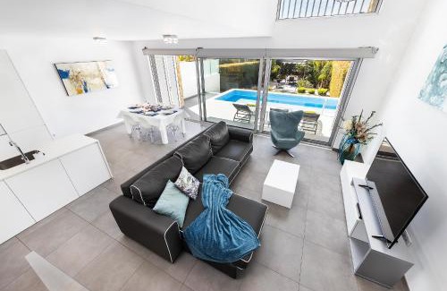 Correeira House | Design Villa Pascoal