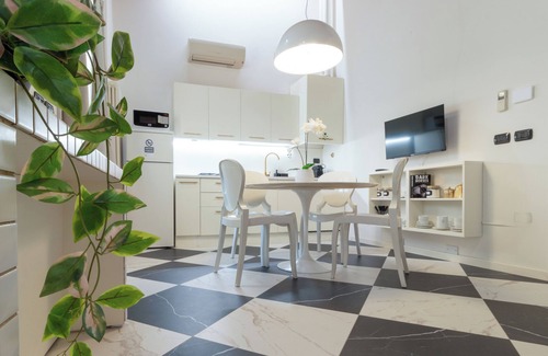 Rimini Historic Center Apartment | Designer loft in a central location with Jacuzzi in the bedroom