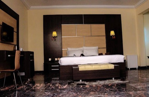 Port Harcourt Hotel | Desikok Royal Hotel