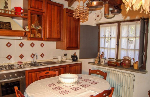 Croveo House | Detached 3½-room rustico with spacious and well-kept garden plot