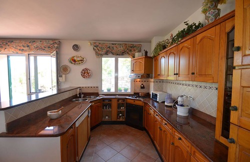 Poggi House | Detached country house with large garden and wonderful panoramic sea view