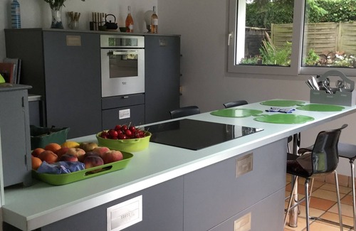 Larmor-Plage House | Detached family home south brittany less than 200 m from the beach