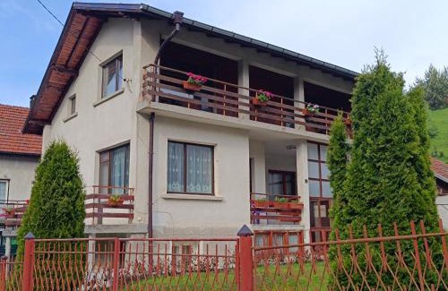 Govedartsi House | Detached Guest House Рилски кът Маджаре