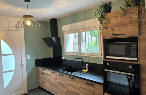 La Sauvetat-du-Dropt House | Detached house with jacuzzi