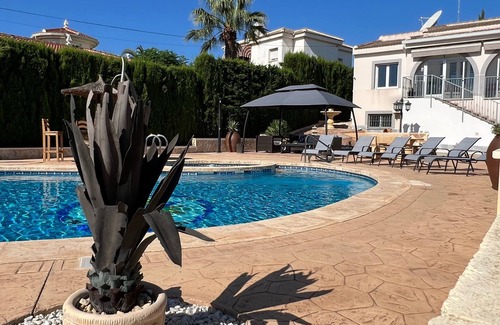 Quesada Villa | Detached Luxury Villa with private pool, central Quesada. With games area.