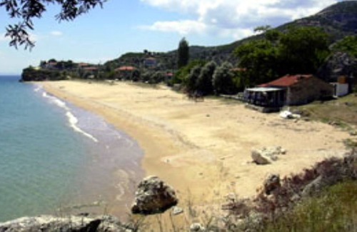 Lafkos Apartment | Detached, new house with stunning panoramic views of the village and the sea