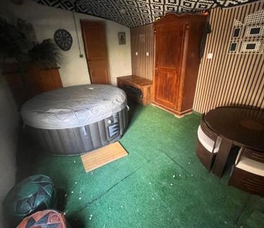 Vigneulles-les-Hattonchatel House | Deux chambres Terrasse salle de sport