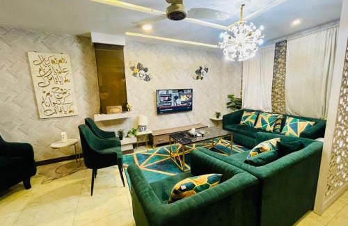 Lahore Apartment | DHA phase 8 air avenue ug 13