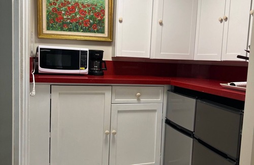 Diamond Head - Kapahulu - St. Louis Apartment | Diamond Head Beach Hotel