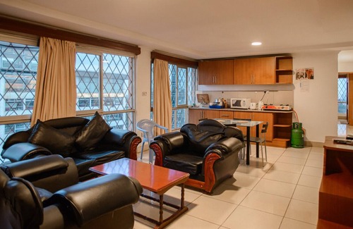 Parklands Apartment | Diamond Plaza Apartments