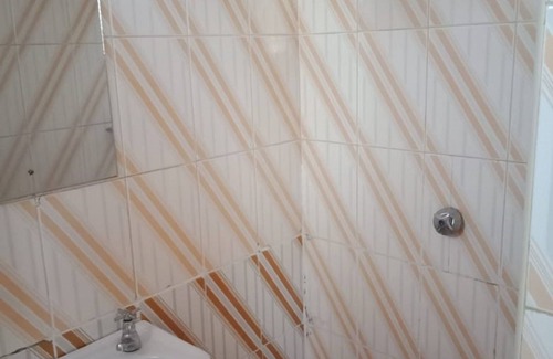 Kakamega House | Diamond Rock Resort & Guest House