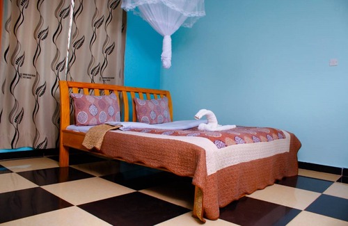 Kakamega House | Diamond Rock Resort & Guest House