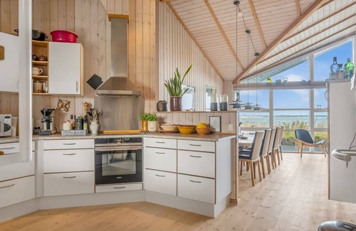 Ronbjerg House | "Diderik" - 20m to the fjord by Interhome