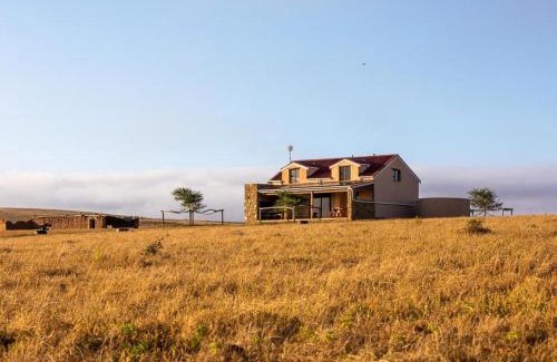 Overberg District Municipality House | Die Rooidakhuis