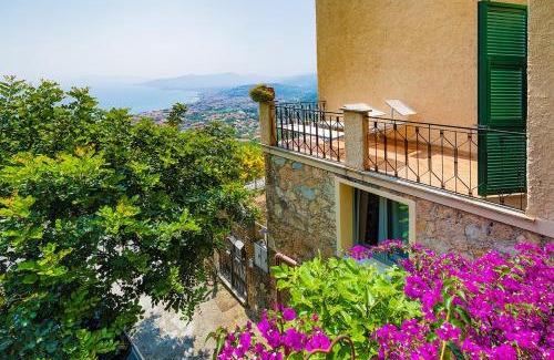Borgio Verezzi Apartment | Dimora Concept -Ca' Lena - SeaView Terrace and Parking