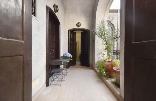 Catania City Centre Apartment | Dimora Lavica