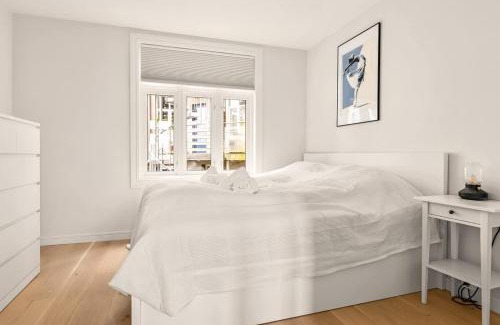 Sandviken Apartment | Dinbnb Apartments I Views & Street Parking in Sandviken